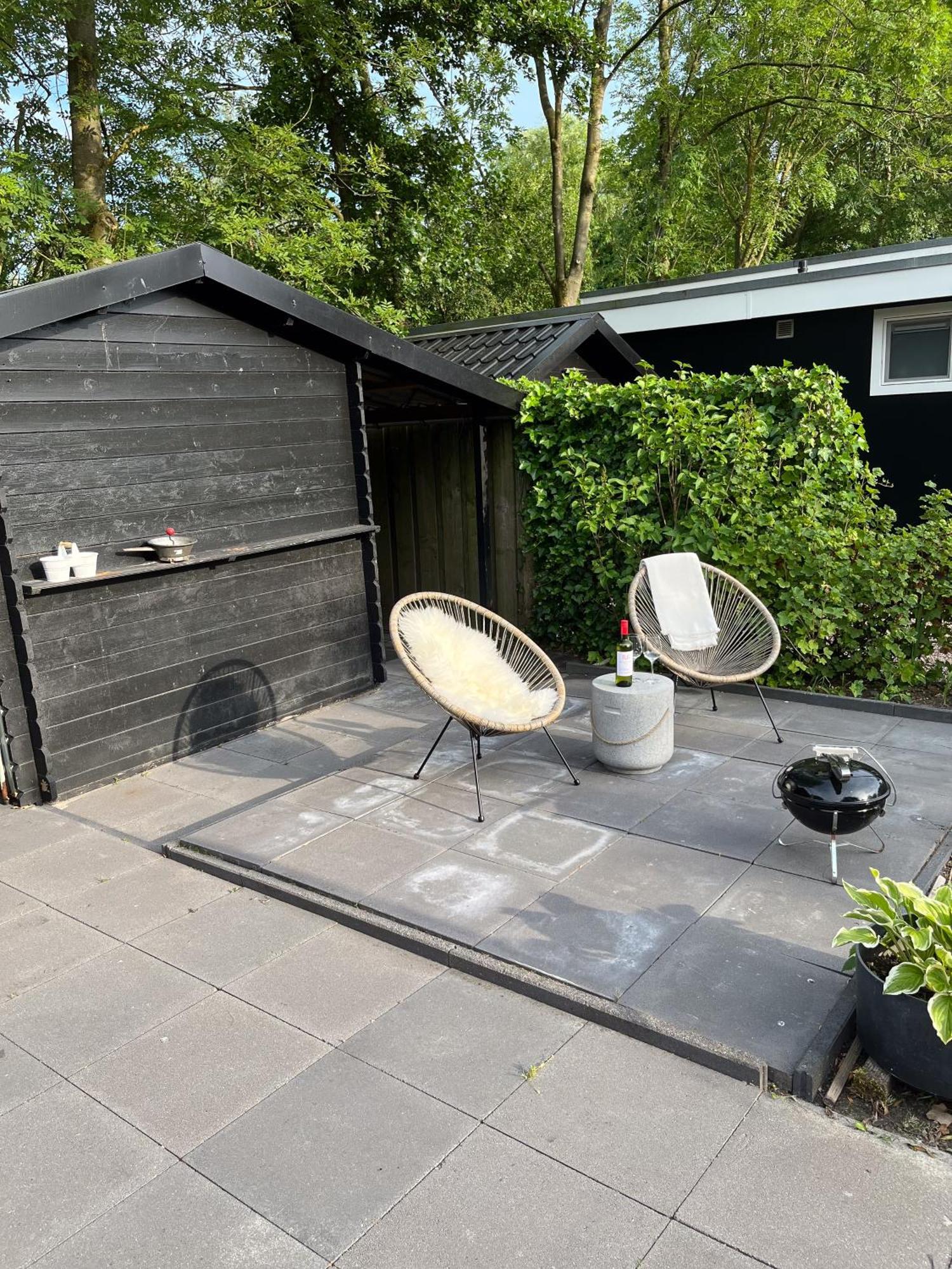 Luxe En Ruim Chalet Met Airco Bij Leekstermeer Matsloot Bagian luar foto